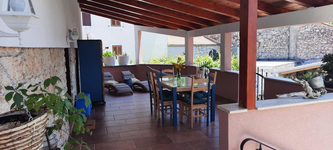 Ferienwohnung Jolly Premantura Exterior foto