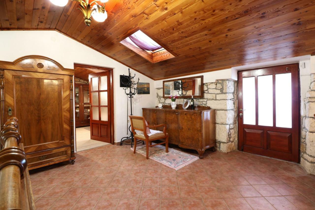 Ferienwohnung Jolly Premantura Exterior foto